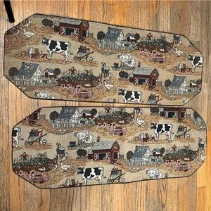 Farmhouse Tapestry Table Runners